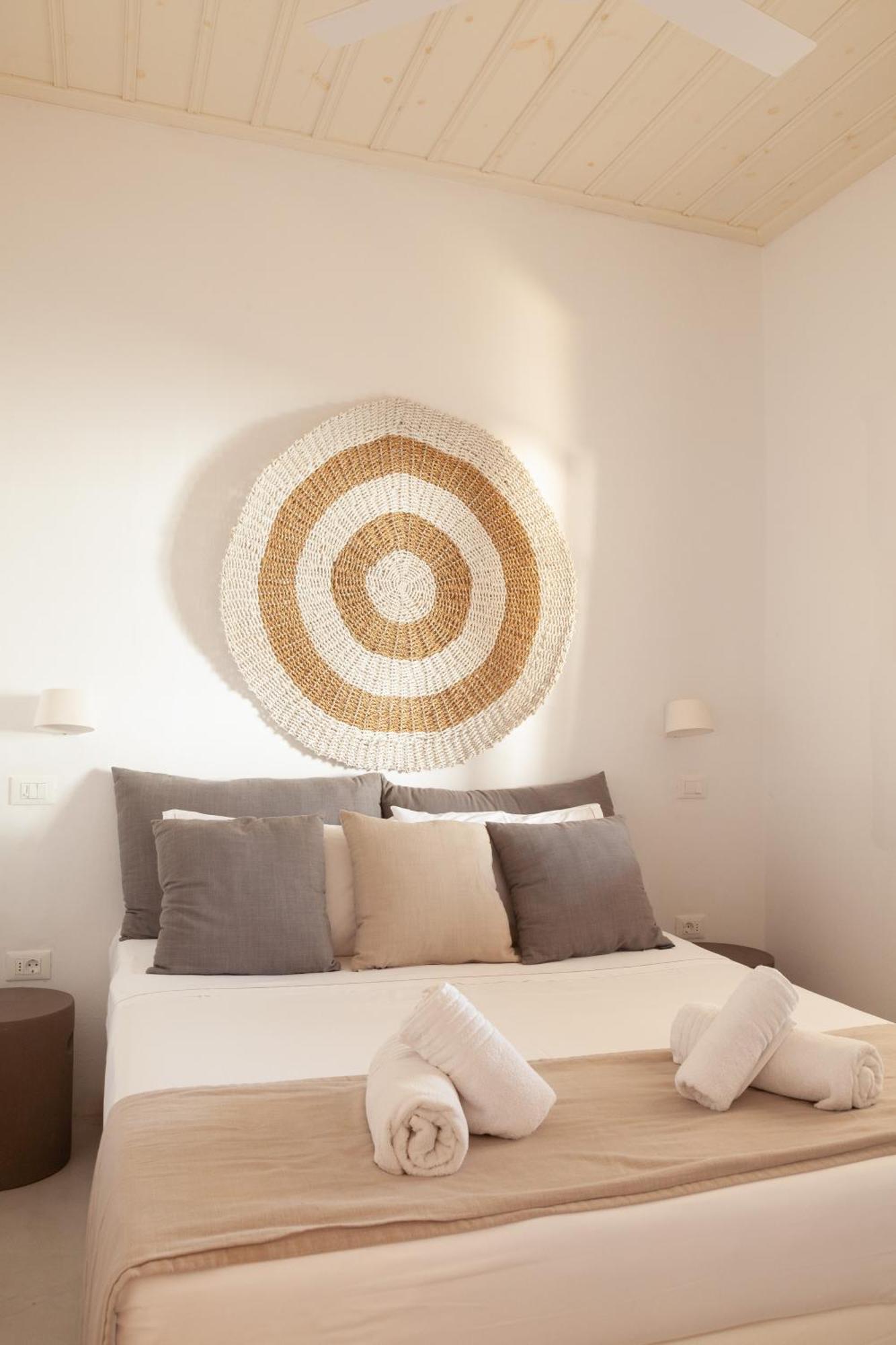 Astarte Luxury Apartments Artemonas Ngoại thất bức ảnh